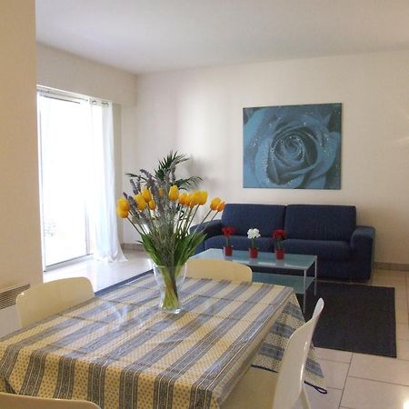 Appartement Au Chateau Vallaya Ментона Экстерьер фото
